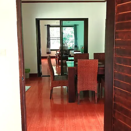Baan Long Beach Koh Lanta Exterior photo